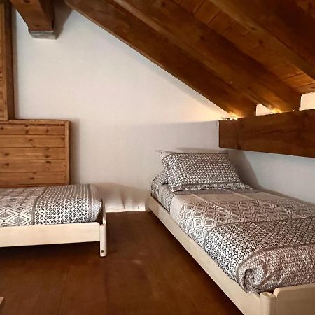 Apartament La Buhardilla De Baro - L'Amfitriona Zewnętrze zdjęcie