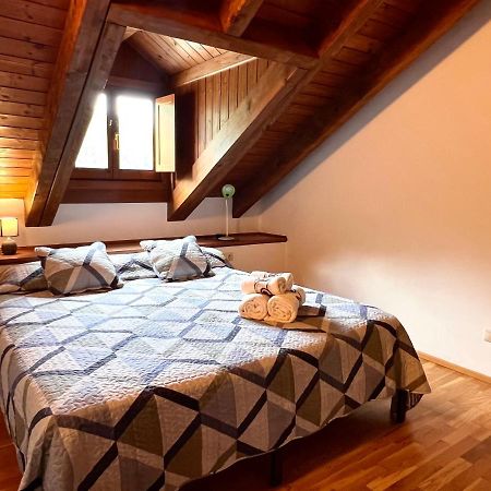 Apartament La Buhardilla De Baro - L'Amfitriona Zewnętrze zdjęcie
