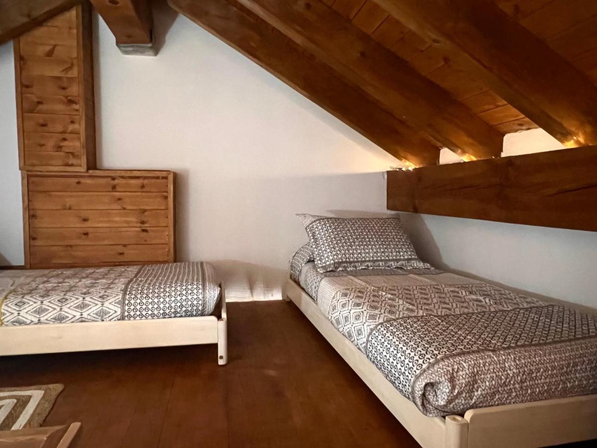 Apartament La Buhardilla De Baro - L'Amfitriona Zewnętrze zdjęcie