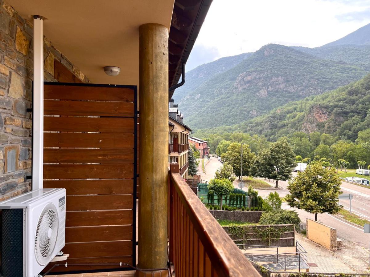 Apartament La Buhardilla De Baro - L'Amfitriona Zewnętrze zdjęcie